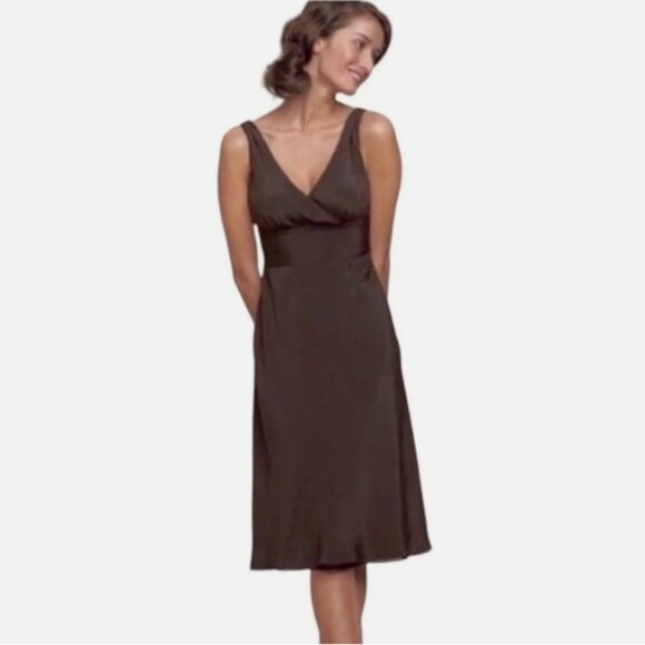 🍁 J. Crew 100% Silk Party Cocktail Dress Size 8 Brown Sleeveless V Neck Side Zip - Picture 1 of 5